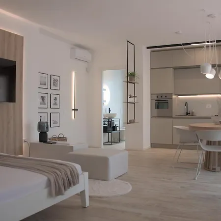 Apartman Gardaessence