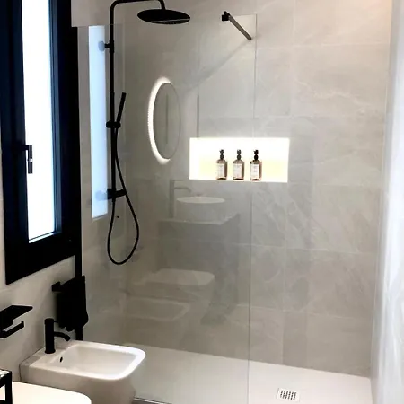 Gardaessence Peschiera del Garda