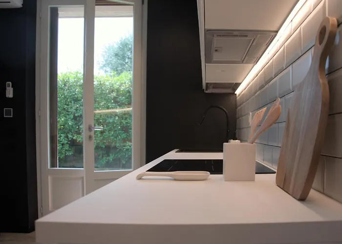 Gardaessence דירה פסקיארה דל גארדה