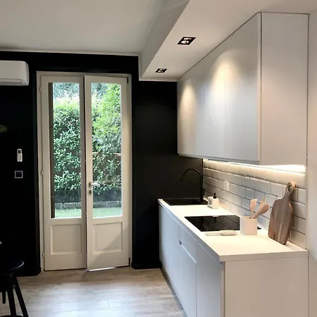 Gardaessence Apartment Peschiera del Garda