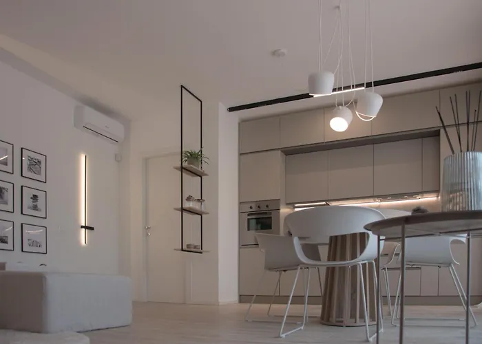 Gardaessence * Peschiera del Garda